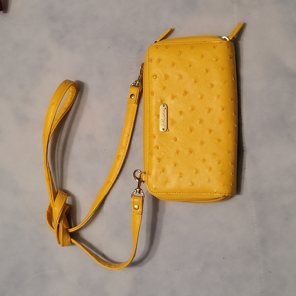 NWOT Buxton Faux Ostrich Crossbody